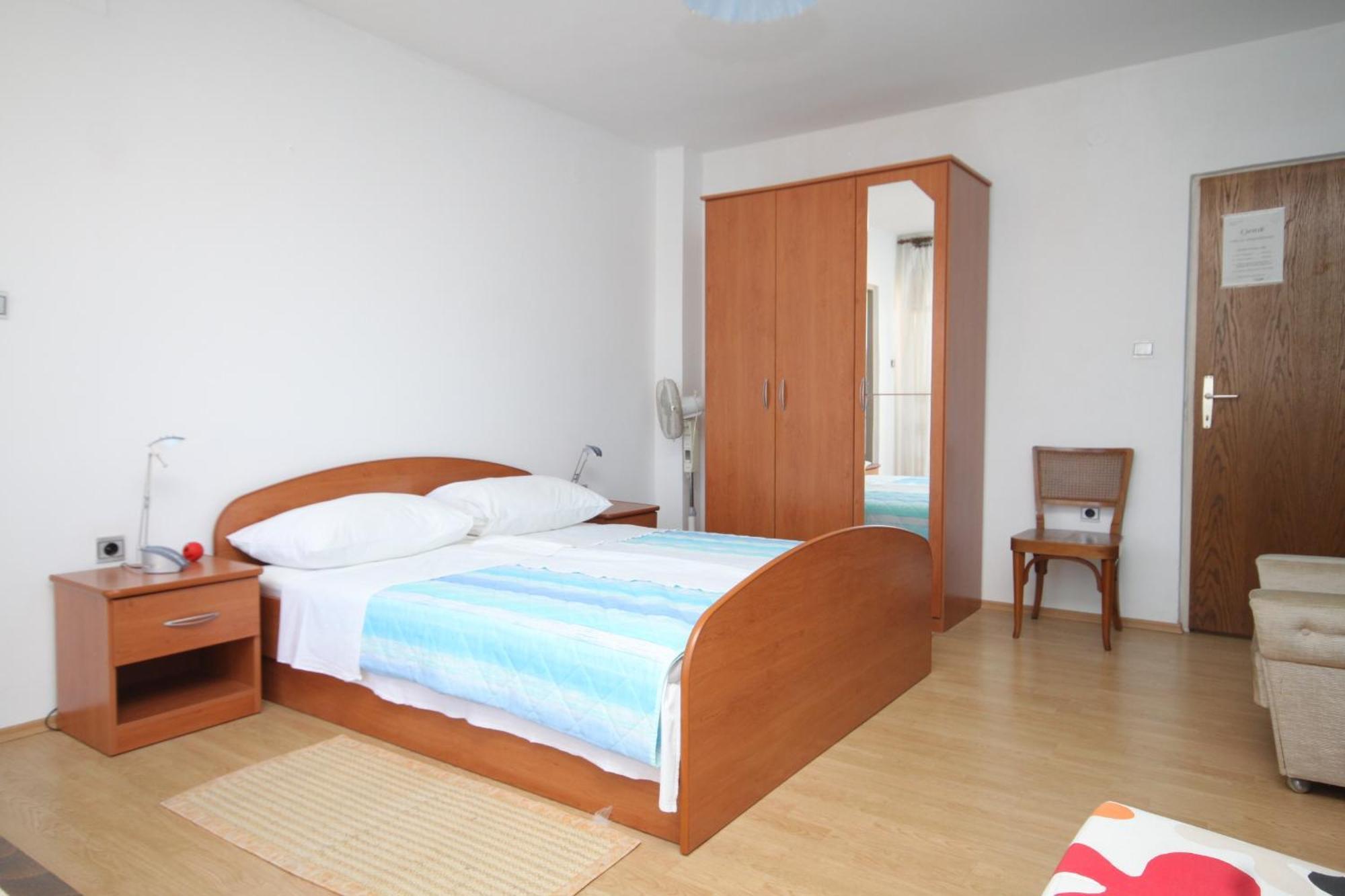 Rooms By The Sea Pasman - 8223 Phòng bức ảnh