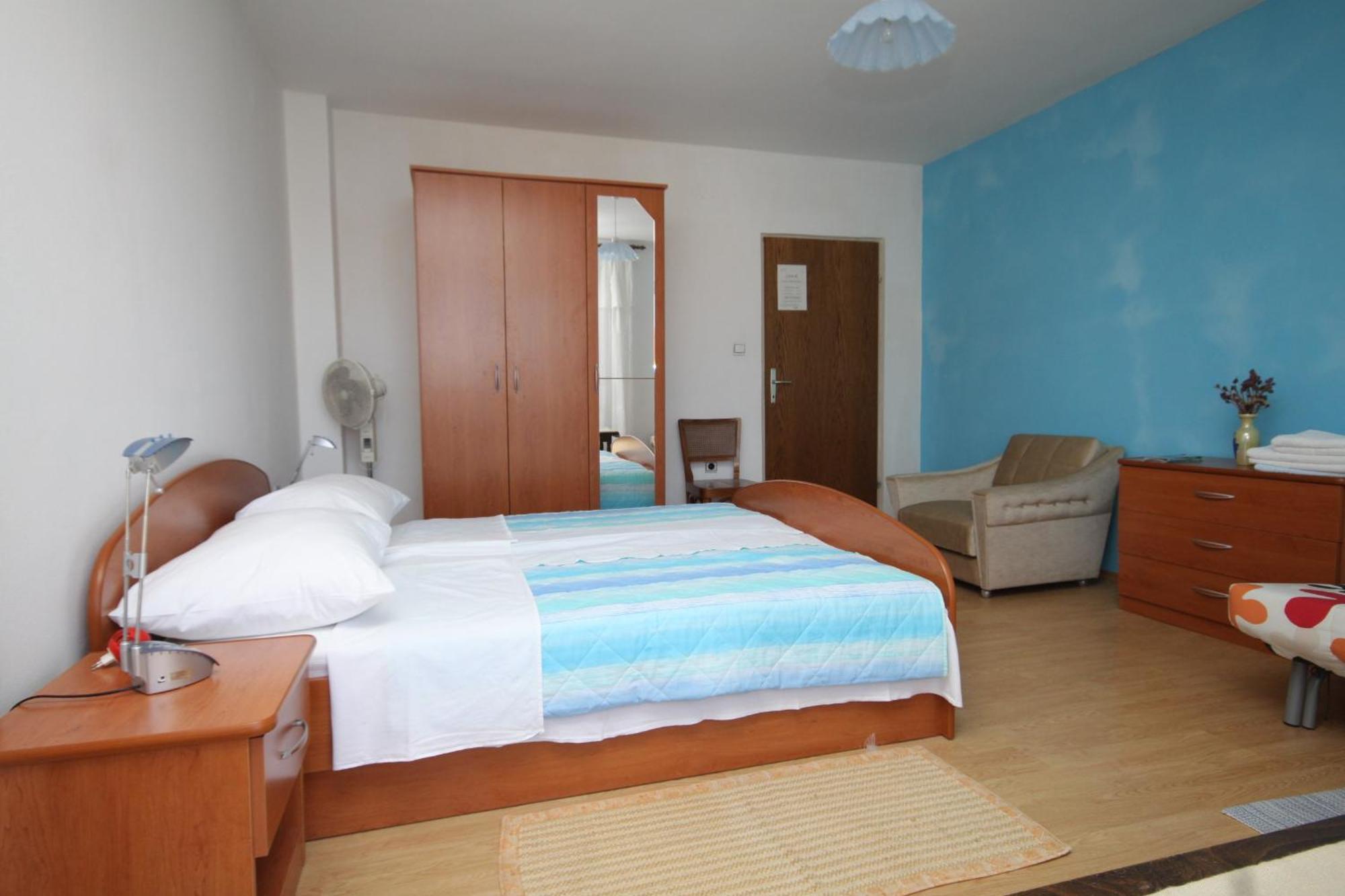 Rooms By The Sea Pasman - 8223 Phòng bức ảnh